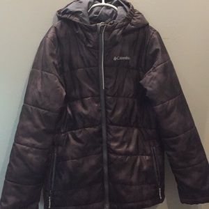 NWOT. Brown, Omni heat, lightweight winter jacket.